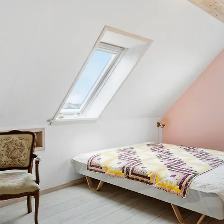 5 Bedroom Gorgeous In