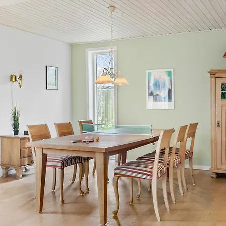 5 Bedroom Gorgeous In Thyborøn
